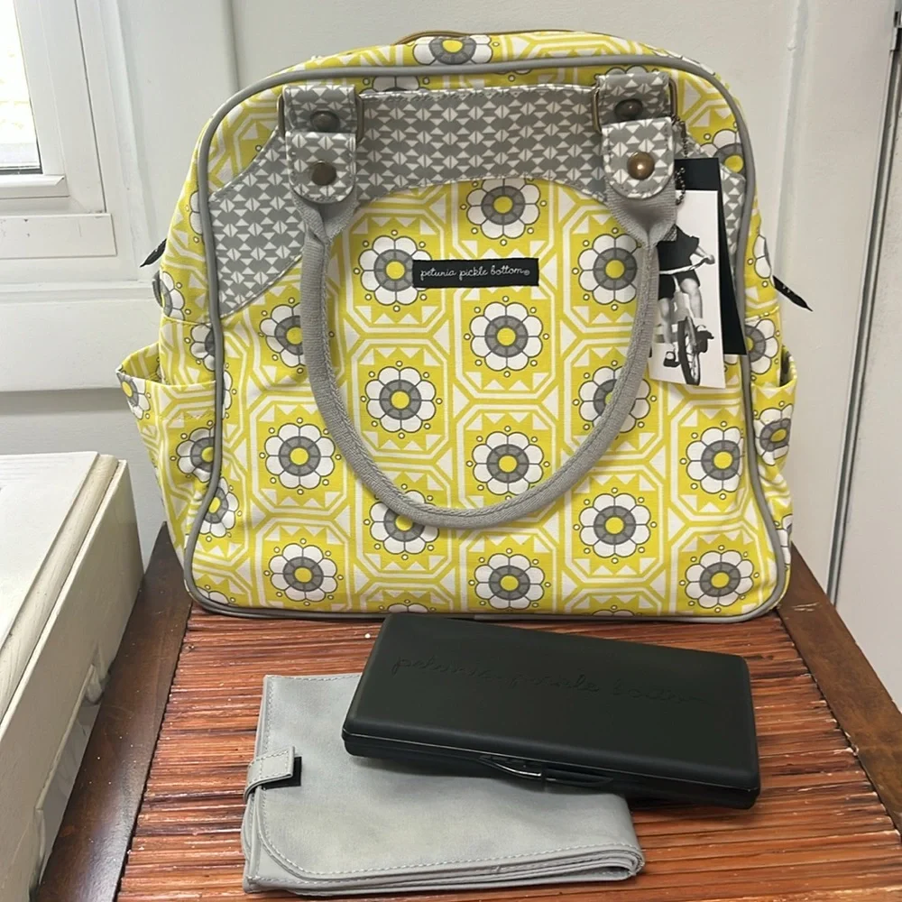 Petunia Pickle Bottom Succulent Garden Sashay Satchel Diaper Bag,NWT